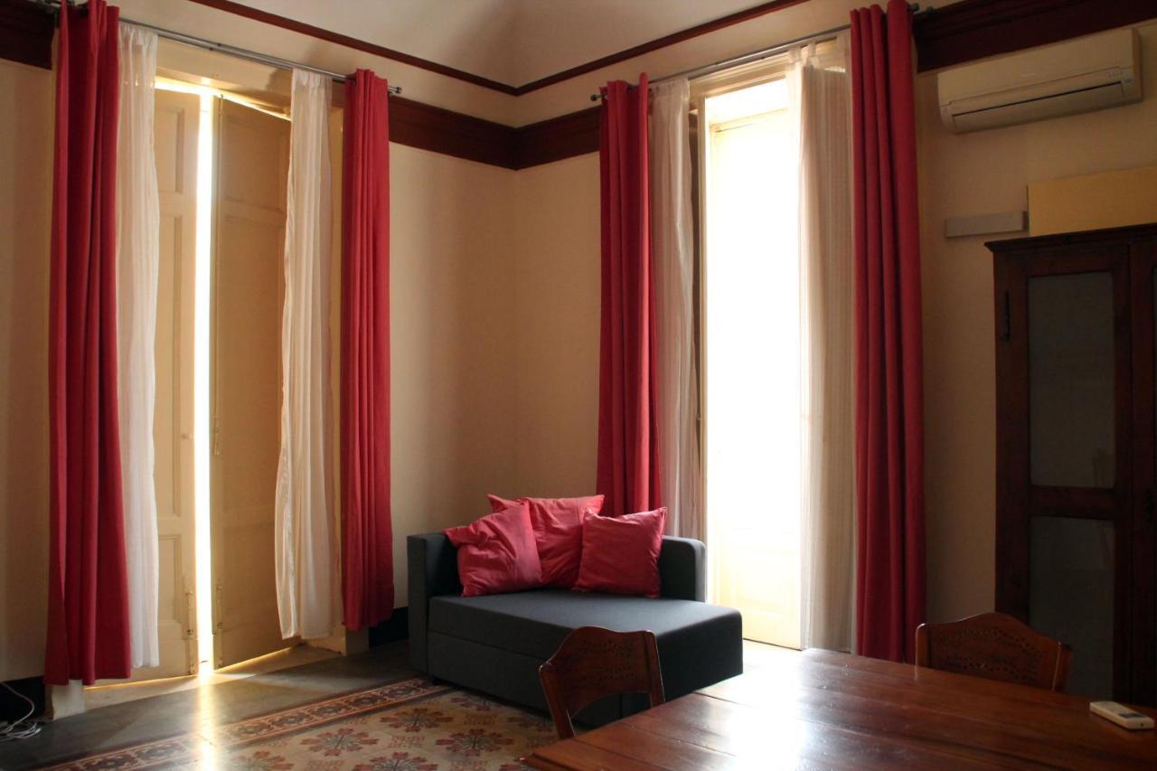 Casanuvo Apartment Catania Bagian luar foto